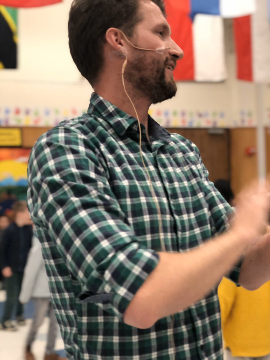 creativity_hive's tweet photo. What an amazing night @SpicewoodPYP tonight for the first ever 4th grade Folk dancing night! AMAZING JOB Mr. Sharpe @SWESPYPMusic WE HAD A BLAST! #swesMUSICconnection @SWE_PTA @rrisdfinearts @LisaWRoebuck @TeyanAllenRRISD @EriCruzRRISD @TexasIB @ibpyp https://t.co/liJyPIJ9VN