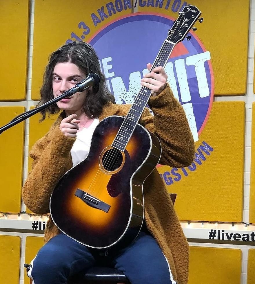 bornsaworld1's tweet photo. Børns at the summit fm
#akron #ambconcerts #liveatstudio
#børns @bornsmusic
♥️♥️♥️ https://t.co/BhjcwdptT7