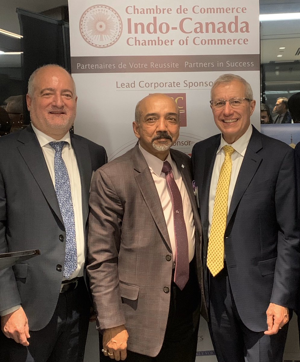 VictorFedeli's tweet photo. A wonderful evening with the @IndoCanadaCC and members of the business delegation on “Unpacking India.” Great interest in the success of our recent trade mission. #OpenforBusiness #OpenforTrade https://t.co/P5ZLdXgqYW