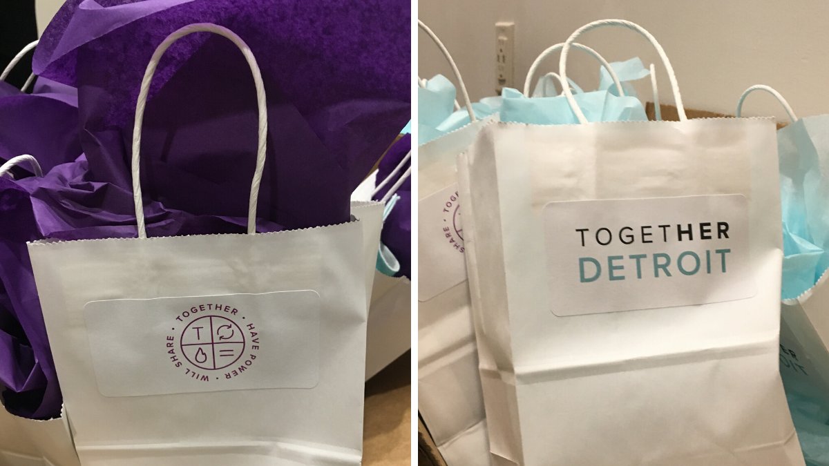 TogetherDetroit's tweet photo. Each #DetroitTogetherDigital holiday party attendee gets a gift bag 🎁 w goodies from @ReviewInc @ferne_boutique Good Neighbor. 
✅ Registered? Ck email for event reminders. 
📅 Not yet registered? Visit https://t.co/GBJD8wQRaj #togetherdigital #holidayparty @togetherdigital https://t.co/8ElSxqHTDB