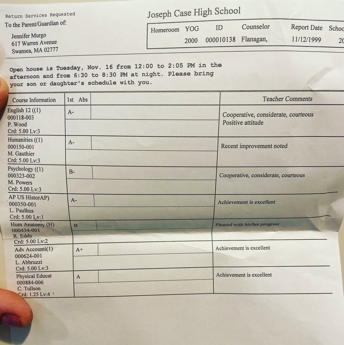 JM1981_RI's tweet photo. Found my report card from 1st qtr senior year...didn’t realize I took an AP history class until now 🤔#19yearsago #highschool #casehigh @casehighprinc #majoredinhistory https://t.co/ZNkZU2I8ra