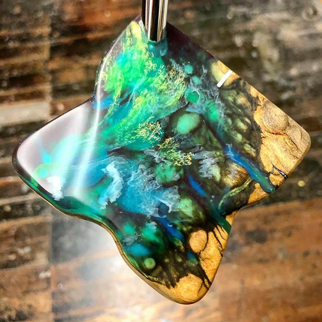 Slamming through Christmas orders right now. It’s all super organized and we’re right on track, but it’s still a ton of work! Several late nights ahead of us. But we can’t let down Santa! ift.tt/36Jbmza