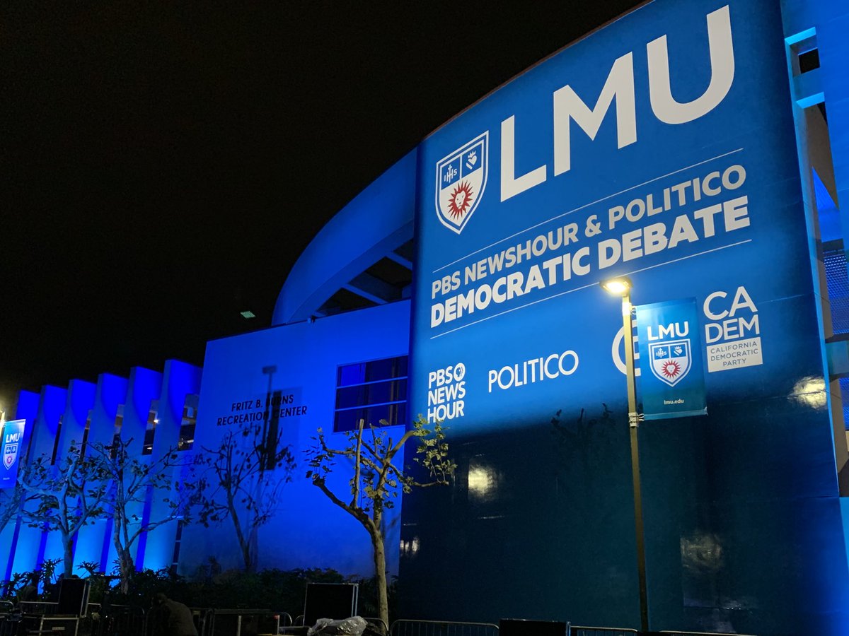 LMUSnyder's tweet photo. Gearing up for #DemDebateLMU https://t.co/ramMWf8SFy