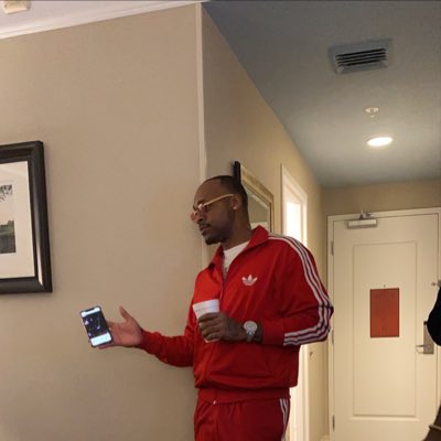 STARPLAYAENT tweet picture