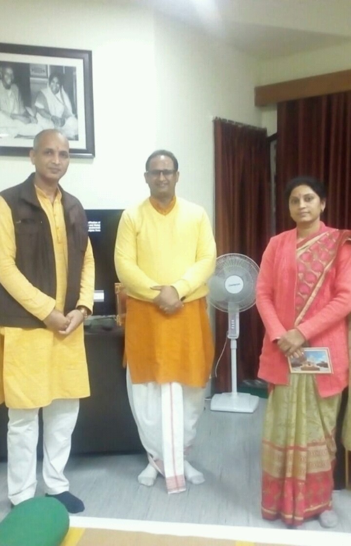 yashray_india's tweet photo. #Yashray https://t.co/EYjMFj9JHe