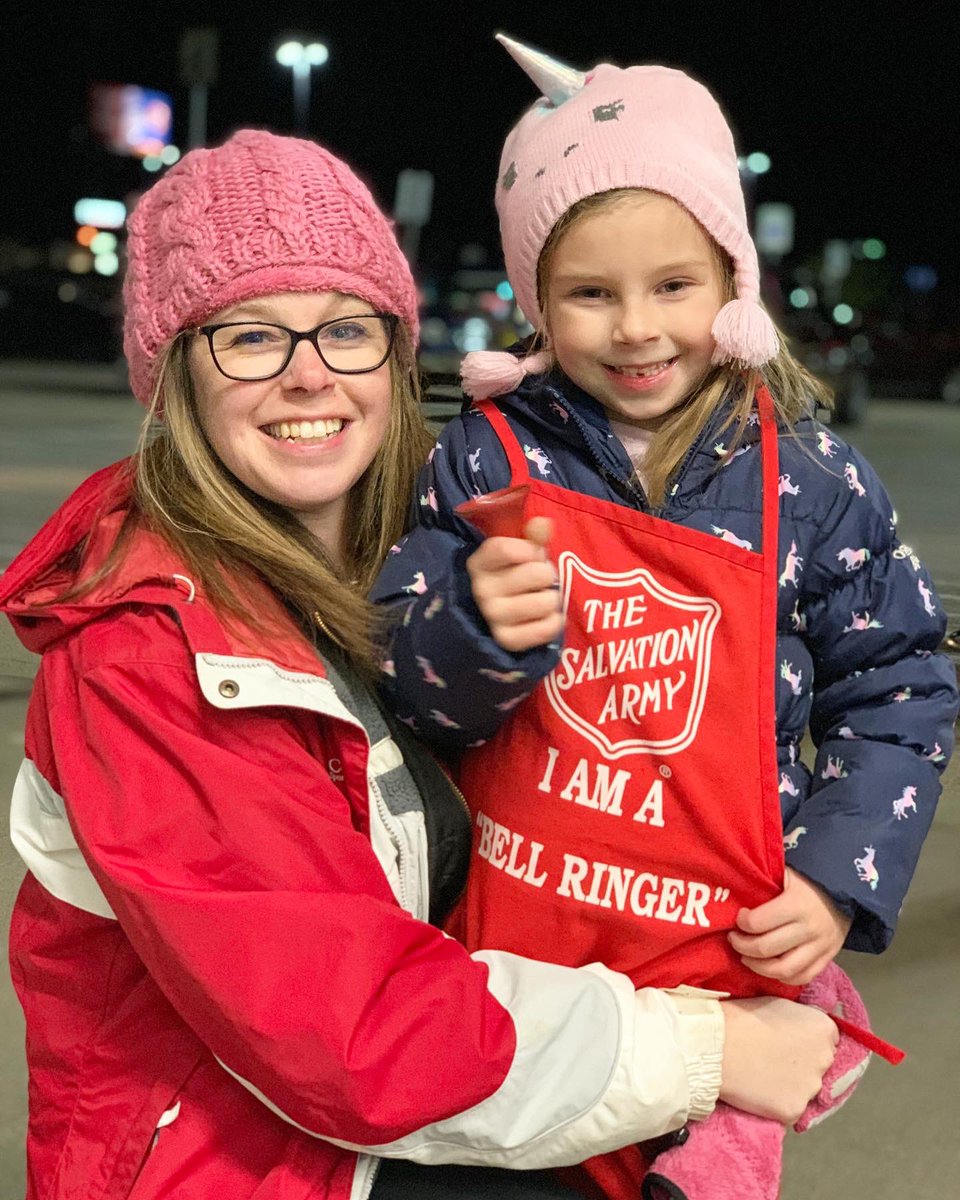 EdTechDani's tweet photo. This kiddos were ringing the @SalvationArmyUS bell 🔔 representing @GymKix !! Good job Avery, Bennett, Preslee, and Gavin!! #SalvationArmy #gymkix https://t.co/3TfcpSpRxm