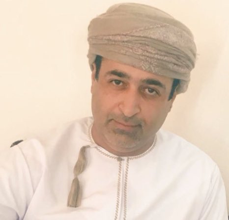 almarsd_news's tweet photo. تقديراً لما يقوم به في محاربة الشهادات الوهمية

اطلاق هاشتاق #يوسف_يستحق_جايزه_السلطان_قابوس وذلك تقديراً لجهوده الشخصية في الكشف عن أصحاب الشهادات والوهمية https://t.co/ODhRSY8gEr