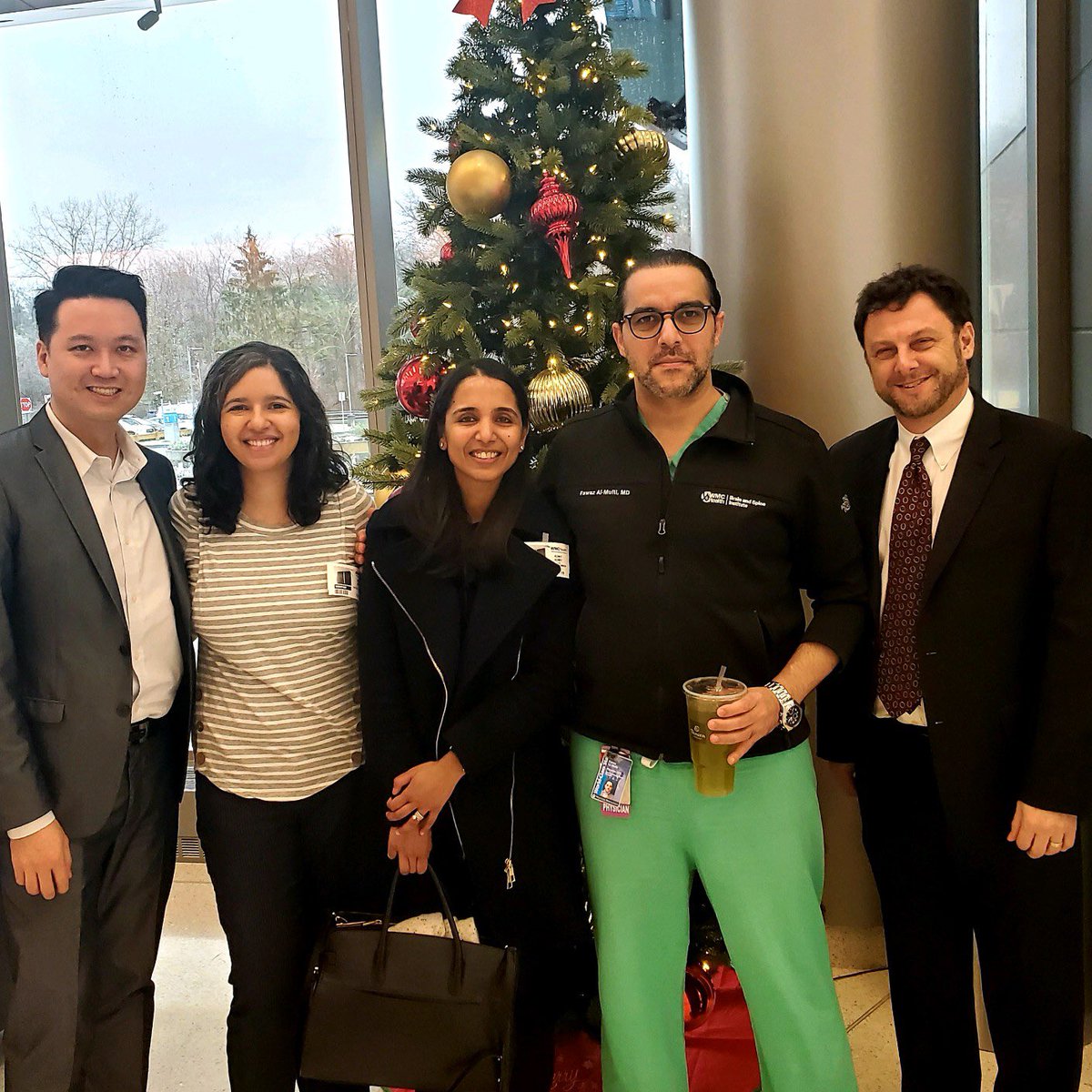 drdangayach's tweet image. @almuftifawaz Thank you for your hospitality and generosity. We had a great time learning about your e-ICU #telehealth initiatives at Westchester Medical center @AlexReynoldsMD @JohnLiangMD @JoshBedersonMD @BrainyLeslie #neurocc #Neurosurgery #neurology #CriticalCare