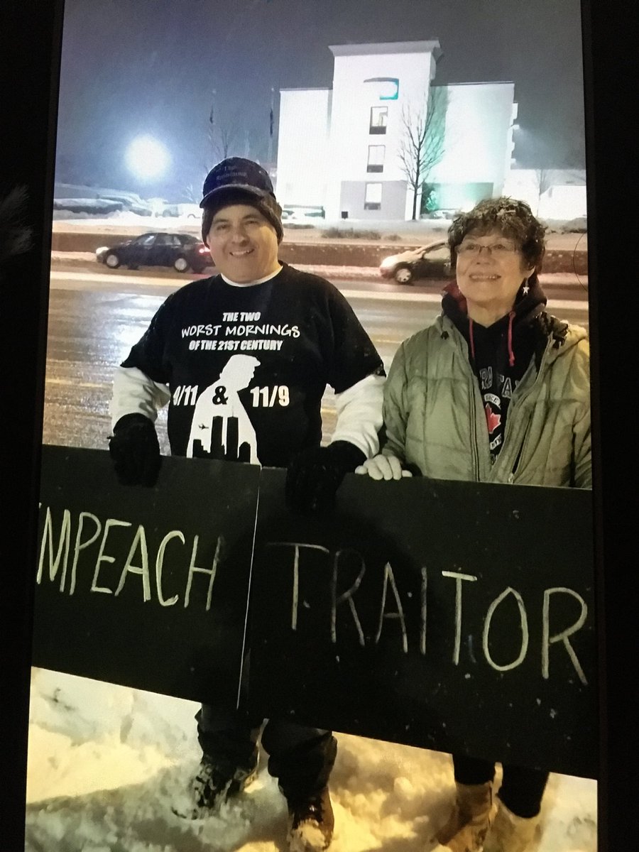 paraspatel44555's tweet photo. #impeachmenteve Albany NY. Hundreds of citizens showed despite chilly, snowy, sleet &amp; aggressive snow plows. https://t.co/2apfZYhnz6