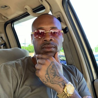 STARPLAYAENT tweet picture
