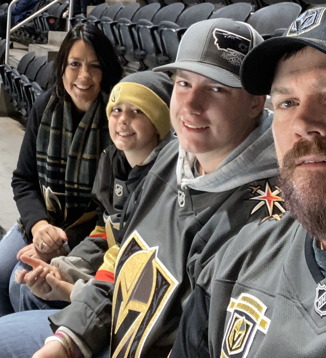 meand3boys's tweet photo. Family Fun Night @GoldenKnights #Vegasborn #wereheretowin #gkg #goknightsgo https://t.co/phYrNeAmWL