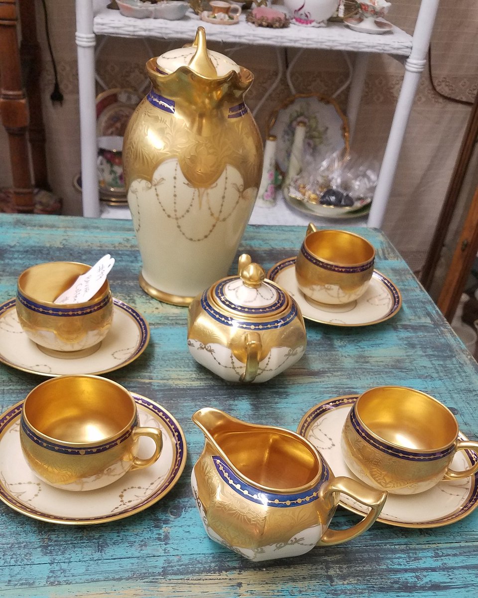 #sanjuancapistrano #vintagecoffee #Irvine #lagunabeach #teaparty #antiques #fleamarket #SanClemente #BeverlyHills #Brentwood