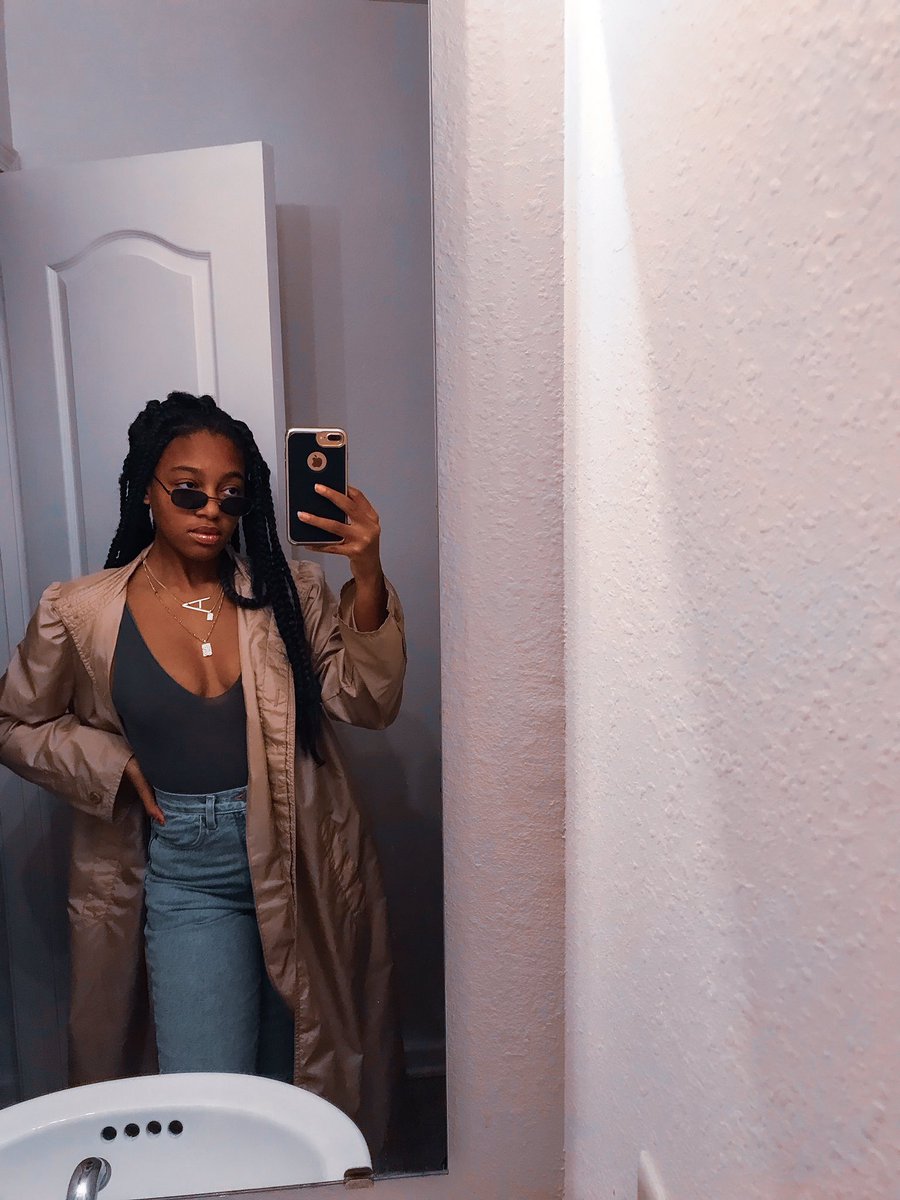 honestari's tweet image. Top 4 Mirror Selfies of 2019