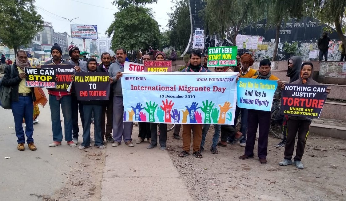 AmitAmbedkar_'s tweet photo. On the occasion of #International #Migrants_Day 2019, #HRMF_INDIA and the #Wada_Foundation Organized a rally today in Telibag, #Lucknow in #support of the #rights of #migrants #workers. https://t.co/IqBzj9EqEz