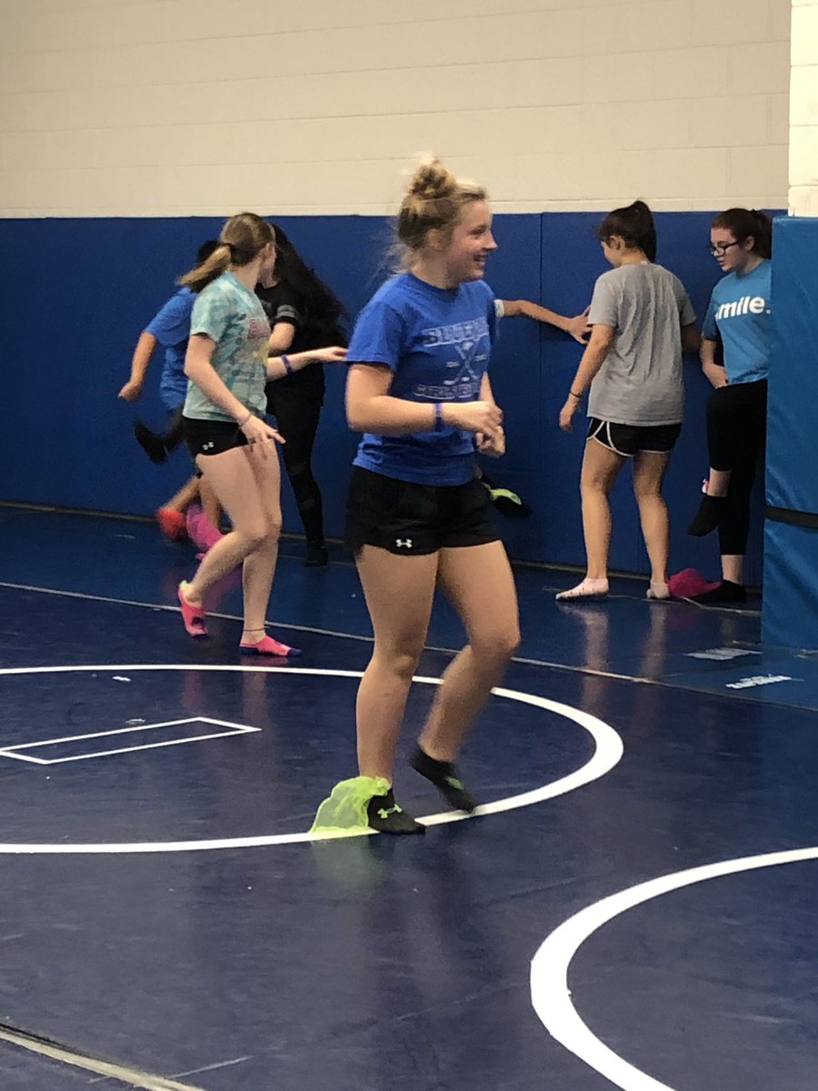 brandi_harty's tweet photo. Wrestling room activities were a hit!! The students really got their heart rates up and had fun trying some body weight exercises. #phyedrocks #jmsengaged #westrong https://t.co/Qz32sGlxsM