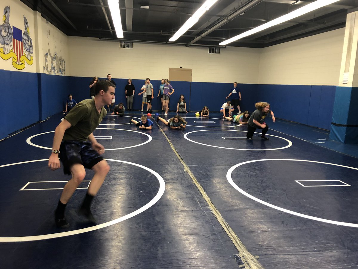 brandi_harty's tweet photo. Wrestling room activities were a hit!! The students really got their heart rates up and had fun trying some body weight exercises. #phyedrocks #jmsengaged #westrong https://t.co/Qz32sGlxsM