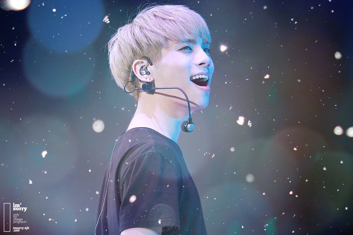 WinwinFanpage's tweet photo. We Will Never Forget That Voice Of Yours.
We Will Never Forget That Smile Of Yours,
We Will Never Forget That Cry Of Yours,
We Will Never Forget That You Were A Great Artist,
We Will Never Forget You Jonghyun.
#SHINeeJONGHYUN https://t.co/gfjSW61IXV