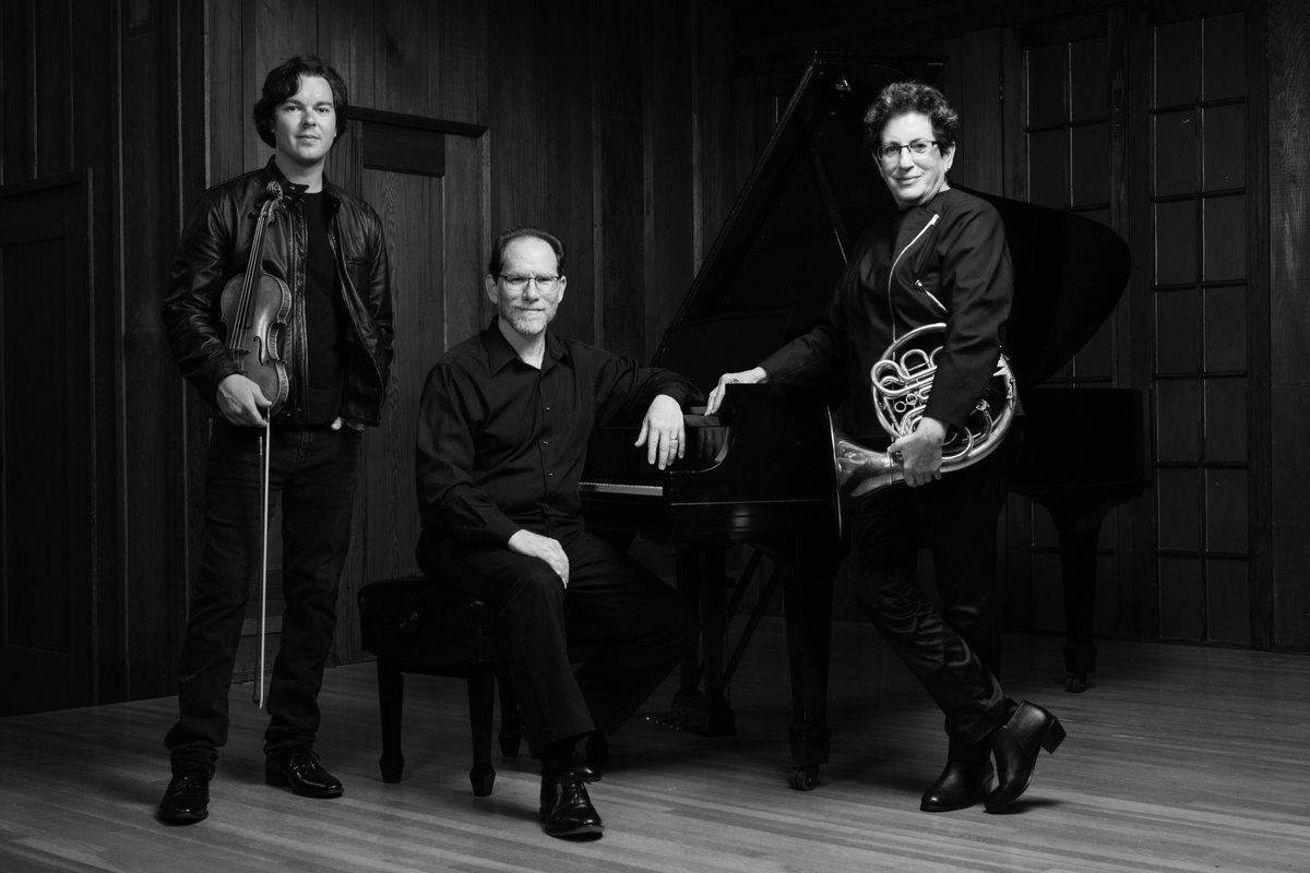 sierraensemble's tweet photo. Sierra Ensemble: New sounds for the New Year:
Upcoming season opener in Berkeley, California on January 5, 2020 performing the Brahms Horn Trio in Eb Major, Opus 40. In addition, works by Mozart, Eric Ewazen, Brian Wilson and a world premiere performance of Andrés Carrizo’s Trio. https://t.co/wy7EoJAtEH
