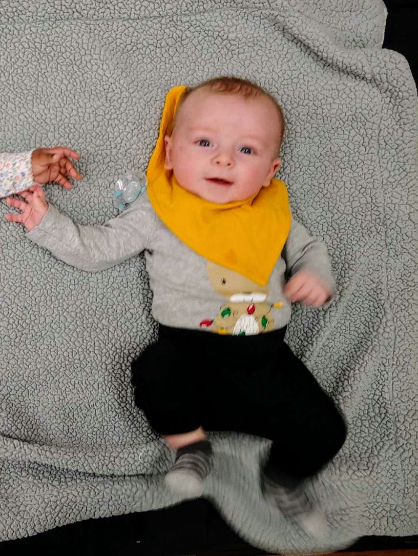 japplewhite87's tweet photo. First trip to see Santa 🎄🎅⛄🦌 https://t.co/lPvzZpQish