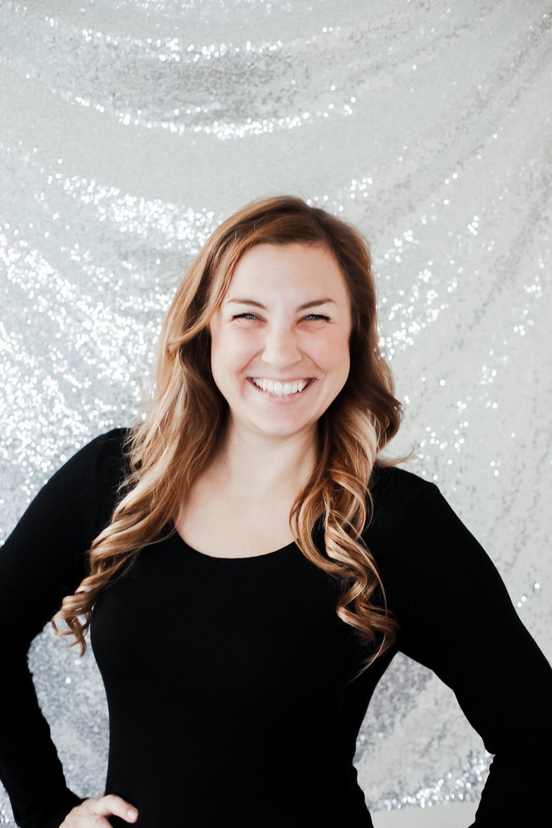 ContentAlt's tweet image. K I've been promising this freebie for a while. After creating it, I decided that this is a lot of free info to give away. PLUS it if you aren't tech-savvy, it isn't the most user-friendly. But here ya go👇 mailchi.mp/alt-content/li… #garyveechallenge