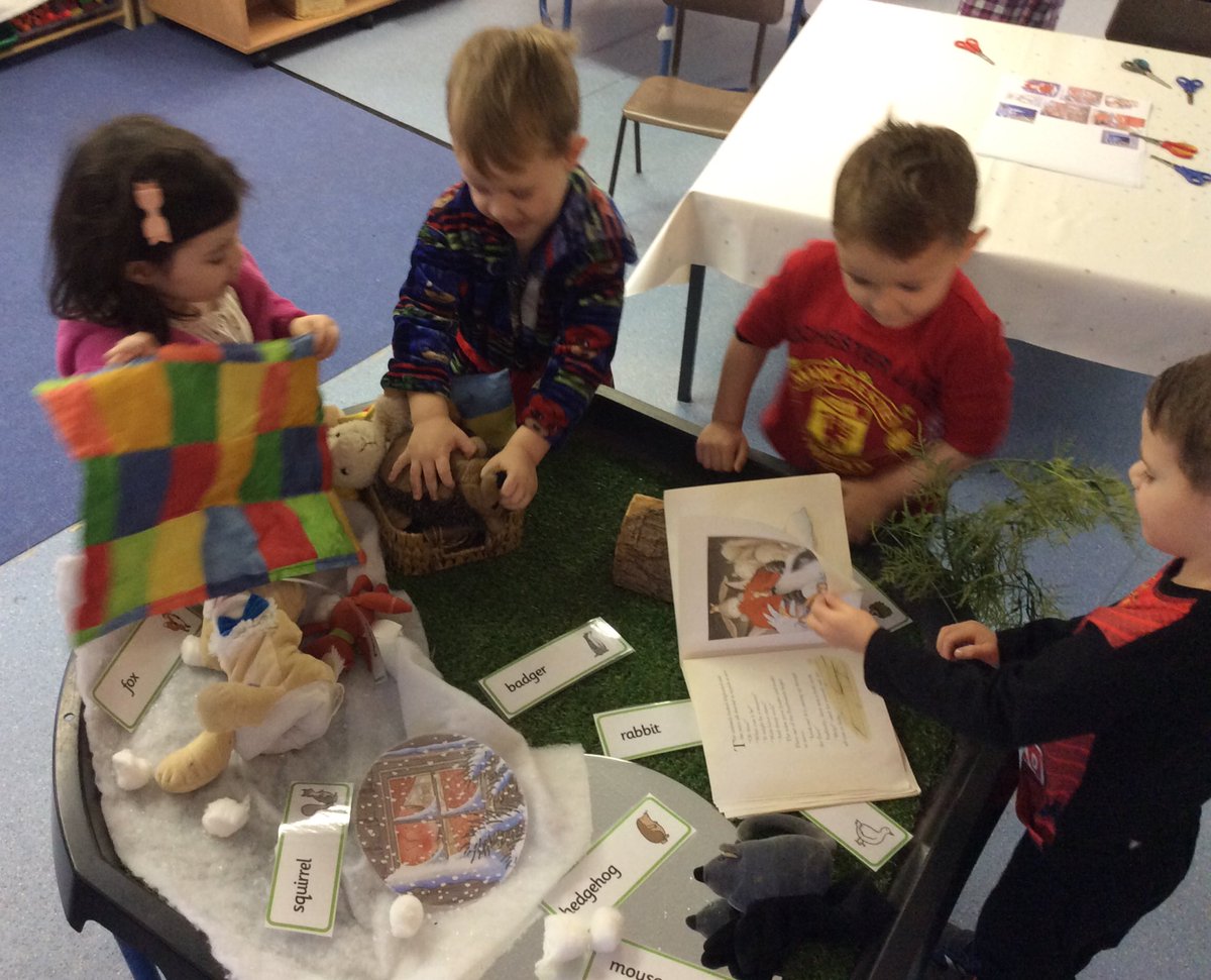 AllSaintsTraff's tweet photo. Storytelling with our friends🤗📖🐿🦡🐇🐁🦔🛏 #welovebooks #readingisfun #Percy30 #onesnowynight #percytheparkkeeper https://t.co/Kq5fKO9q1H