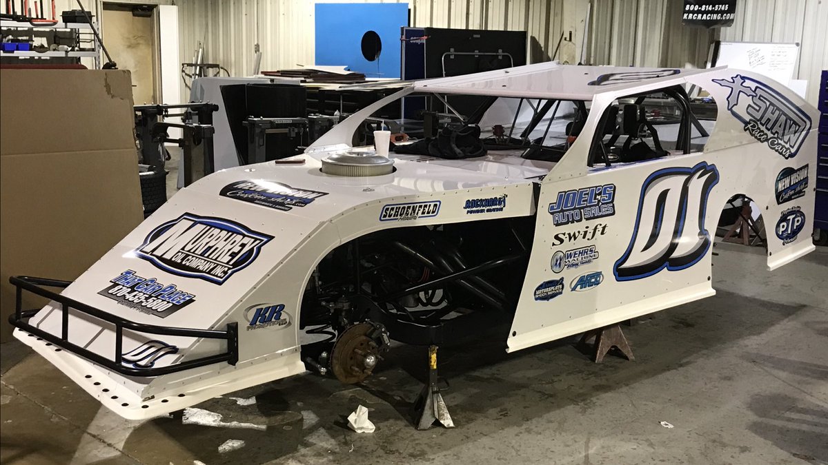 #DirtInDecember #gatewaynationals #shawracecars #shesabeautclark #domebound