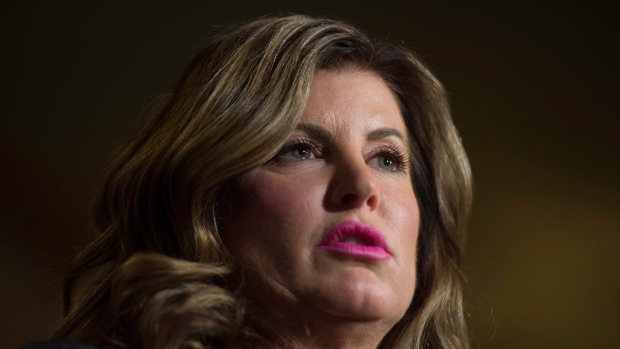 CTVNews's tweet photo. Rona Ambrose is thinking over a Tory leadership bid: source https://t.co/vjFF9WZ5Xe https://t.co/fPuQmvUpYY