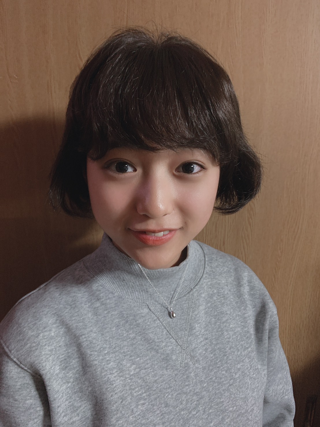 テアトルアカデミー岡山 髙口奈月 パフォ部 髪を切りました ボブよりもちょっと短めな髪型 だと 一気に昭和のアイドル感が漂います 笑 今 この髪型の人はほとんどいないですね まぁ ウィッグなんですけどね 昭和アイドル テアトルアカデミー岡山 髙口奈月 パフォ部 髪を切りました ボブよりもちょっと短めな髪型 だと 一気に昭和のアイドル感が漂います 笑 今 この髪型の人はほとんどいないですね まぁ ウィッグなんですけどね 昭和アイドル