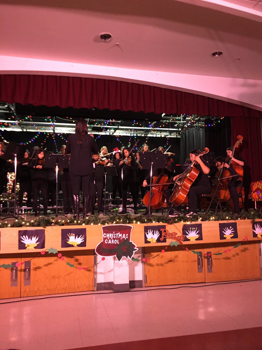 judi_stapleton's tweet photo. Great job @chmscoyotes! Such a fun and festive holiday show. @jallencusdmusic @CarlsbadChoir @ginact55 #cusdlearns https://t.co/1rdxp54qOw