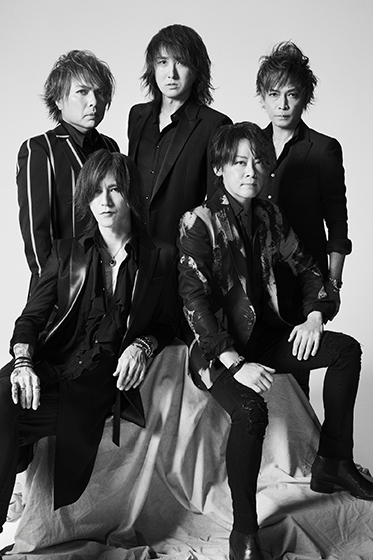 HMV_Fukutsu's tweet photo. 【#新譜商品発売日】
本日は新作商品発売日です😆🎉
#BARBEEBOYS
#LUNASEA 
#私立恵比寿中学 
#EMPiRE 
#ゴスペラーズ
#LArcenCiel 
#092FC
#LAF
#BanGDream 
などなど昨日入荷し絶賛発売中です😃
皆様のご来店を心よりお待ちしております🙇🏻‍♀️ https://t.co/Ozk7gVjloV