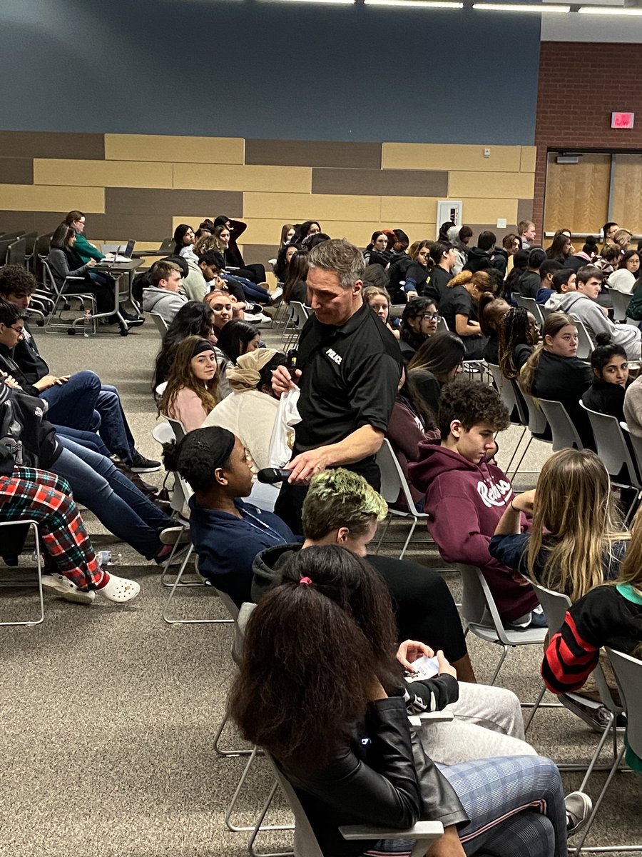 CCE_LawDog's tweet photo. A HUGE thank you to @cbianez for helping the students @TECCeast learn to #FaceAdversitywithFortitude! Always a blessing to have Plano's finest to show the kids to focus on the windshield and not the rearview mirror. #largestcrowdever @LewisvilleISD @PlanoPoliceDept https://t.co/FsDQQjFsEa