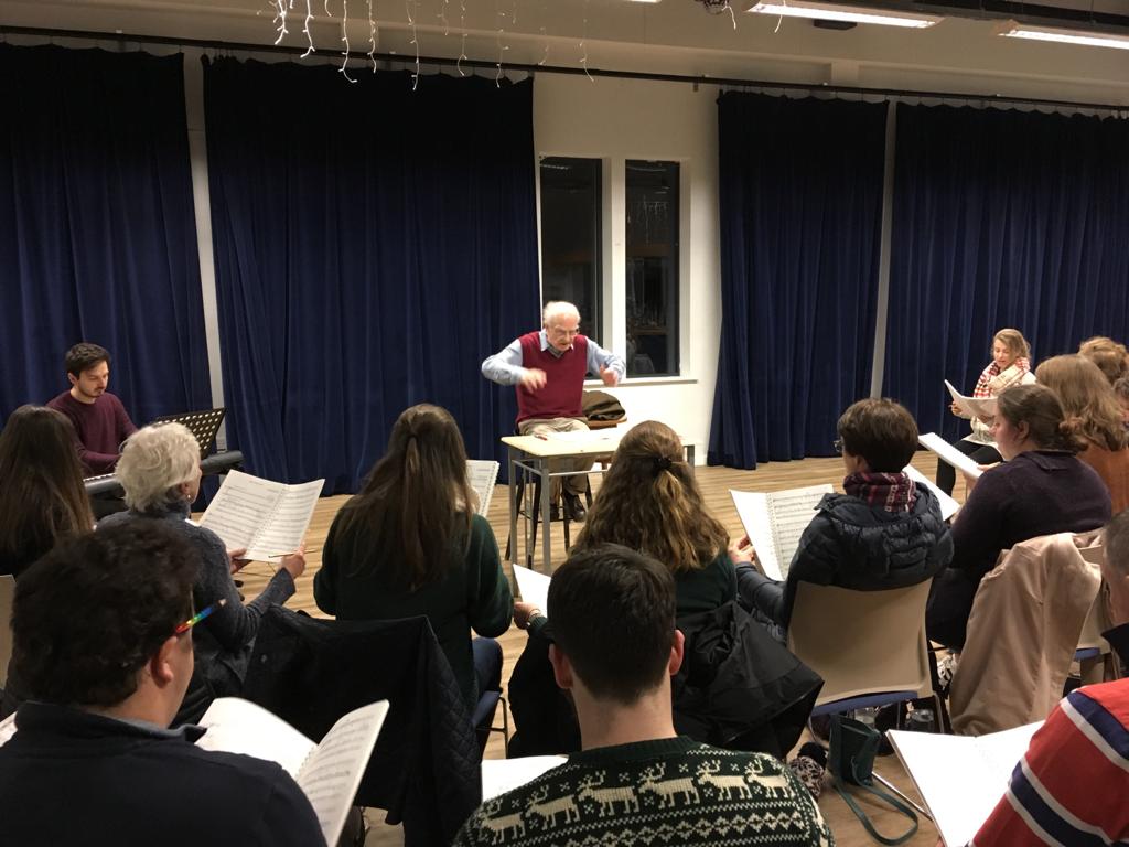 BathCamerata's tweet photo. Great rehearsal last night with John Rutter, preparing for our sell-out concert on Saturday! #johnmrutter #bathchristmas #Christmas2019 #ChristmasConcert https://t.co/7LaFvOhevV