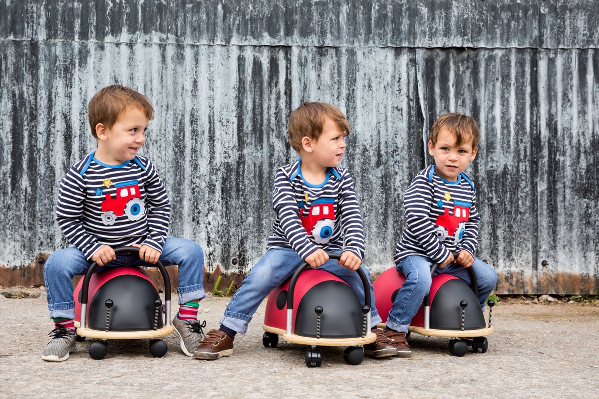 hippychick_com's tweet photo. Seven days to go and soon to be riding home for Christmas #drivinghomeforXmas #wheelybugs #xmas2019 https://t.co/d102WWRC0W