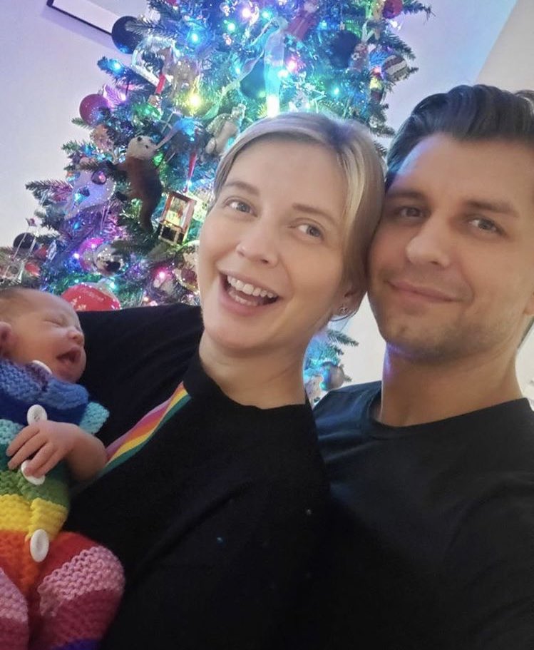 UpdatesStrictly's tweet photo. Congratulations to Pasha and Rachel on the birth of their baby girl 💖✨ https://t.co/dZ9T7zjuCx