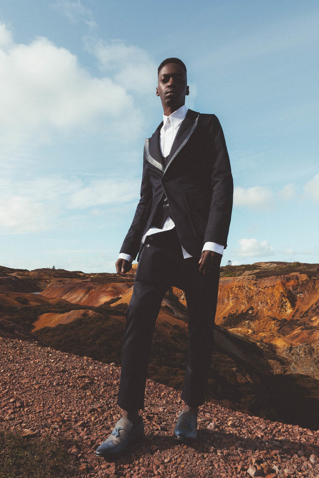 Complete you wardrobe with a three piece suit from #MauriceWhittingham,
- Leather Lapel Jacket with waistcoat back 
- Pleated Mesh Tux Shirt
- Wrap over trousers.

#afteralltheblues #minimalstyle #goingonajourney #sustainablefuture #sustainabledesigner #ecofriendlyliving