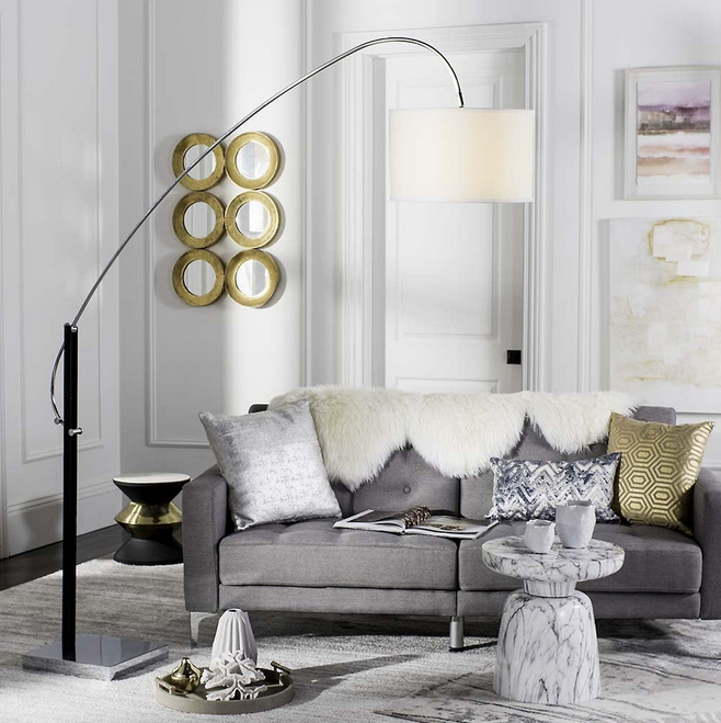 onlyhomeltd's tweet image. Big floor lamps have a unique role, like this Safavieh Serena floor lamp, that will make a room warm, comforting and cosy - everything you need at the end of a cold, winter week. 💛

#OnlyHome: bit.ly/2PxlUeX
