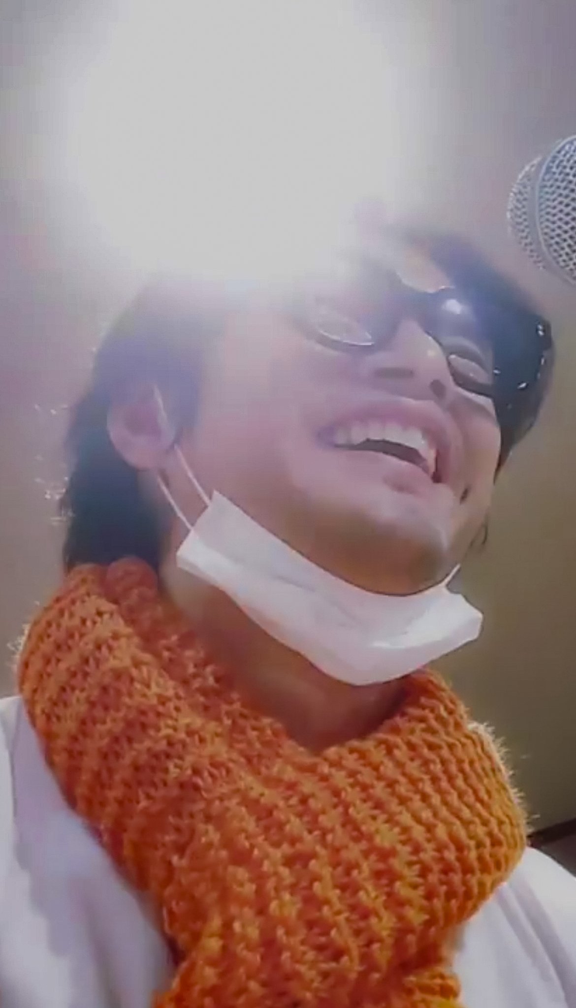 تويتر Tomomi على تويتر わーい髪が長いままだ 半袖にウールマフラー うんうん歌手は喉大切にしないとね それにしてもいい笑顔だなぁ 서인국콘서트 33씬테이크10 놀러갈게 ソイングク Seoinguk 서인국 T Co Dhfcir2dqn