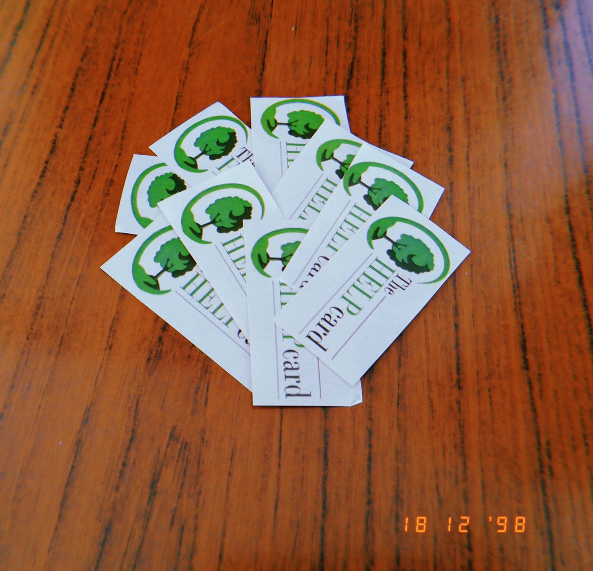 plasterix_13's tweet photo. Pixkanaka-pixkanaka hamaiketako plastikorik gabeko HELP CARD-ak lortzen ari gara.
#plasterix #ecoerrenteria #plastikoa #helpcard #hamaiketakoa
@EgiluzeEskola https://t.co/xXXaYdGeyt
