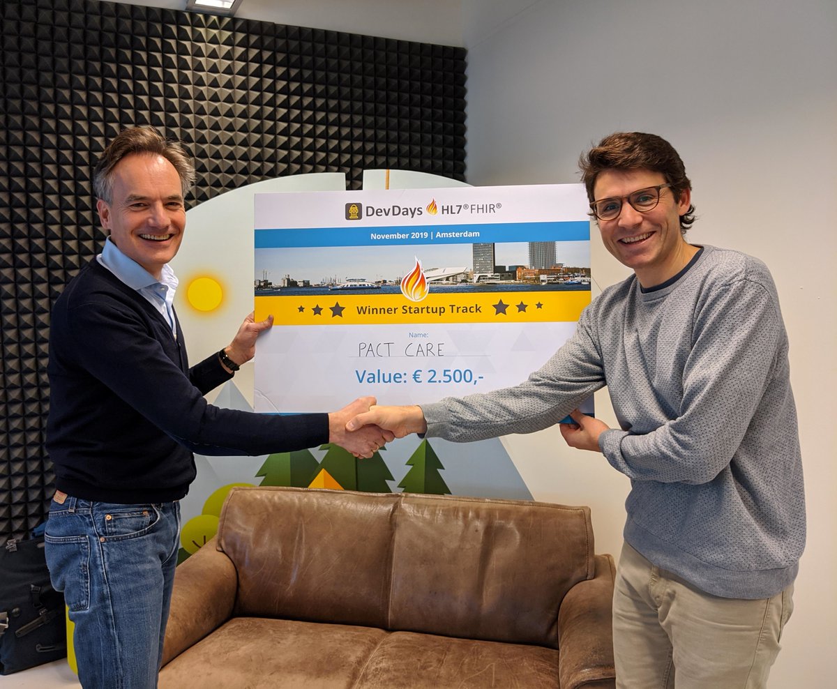 FirelyTeam's tweet photo. André Fialho of @Pact_Care visited our offices this week to accept their price for winning the #FHIRDevDays Amsterdam 2019 Startup Track 👏

Pact Care is helping #Diabetes patients share data directly with their clinicians via #FHIR and has recently joined @Rockstart Health https://t.co/0gSjDl03bz
