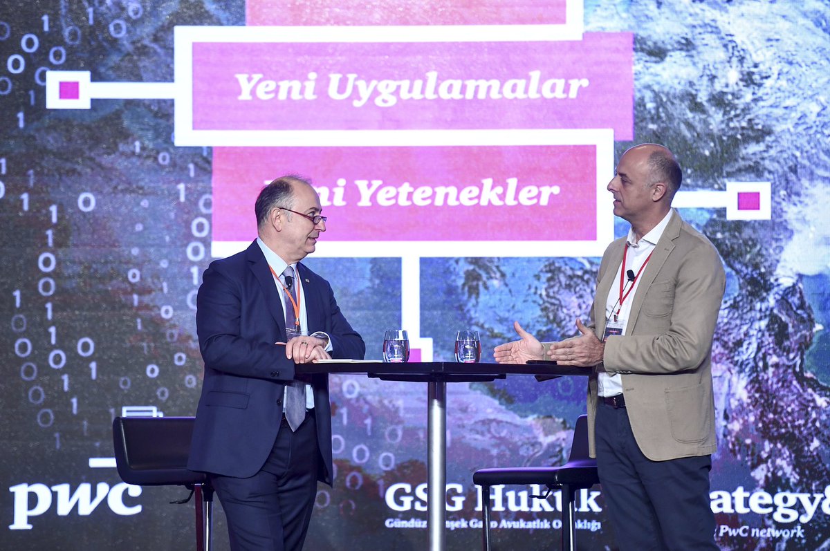 PwC_Turkiye's tweet image. “Farklı yönleri ile Yeni Dünyamız” temalı gerçekleşen oturumumuzda konuşmacılarımız “Yeni Dünya”da teknoloji ile deneyimi buluşturan yeni çalışma modellerini ve bunun için ihtiyaç duyulan yetenek ve yetkinlikleri ülke ve sektörleri özelinde yorumladı.  #PwCplatform