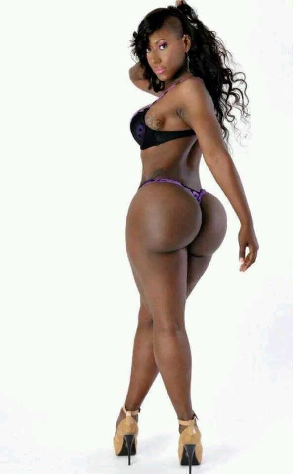 Black screaming long hair curvy