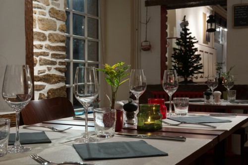 cca29_com's tweet photo. Une démarche environnementale d’excellence pour les restaurants. L’ADEME Bretagne mène une expérimentation avec 20 restaurateurs.
Sur le territoire de #CCA29 il s'agit de :
#TYFLO Rosporden
#AubergeTyAnHeol Nizon https://t.co/QqmKjG9ugk