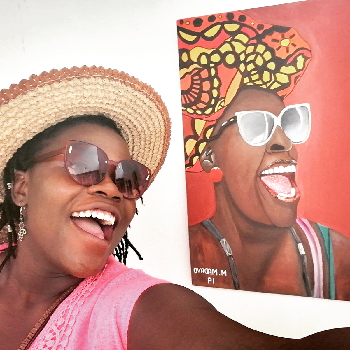 MaitaShonga's tweet photo. Vibing with the artwork! @NatGalleryZimb https://t.co/7pr67vFFGh