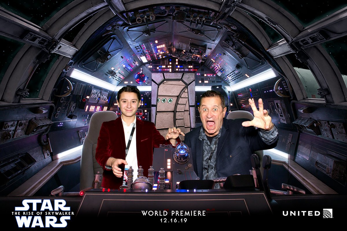 FEMMELEFILM's tweet photo. STAR WARS: HOPE IS ON THE RISE! 
Most memorable moment of the year! Last night Premiere of 'Star Wars: Rise of Skywalker' rocked Hollywood the World!
Thank you DISNEY for inviting my son, Felix, and I. 
MAY THE FORCE BE WITH YOU.... AND RISE, PEOPLE! RISE!!! https://t.co/d06NdeE7x3