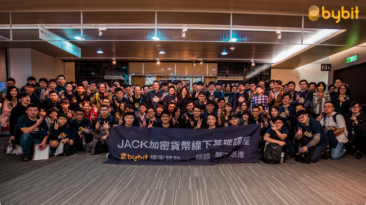 Bybit_Official's tweet photo. It's been a blast sharing with our Taiwanese community on how to trade on #Bybit.

Huge thanks to our speakers for sharing their trading insights and analysis!

👉See the full photo album here: https://t.co/nv02fIswTk https://t.co/ND2ZJnnpBP