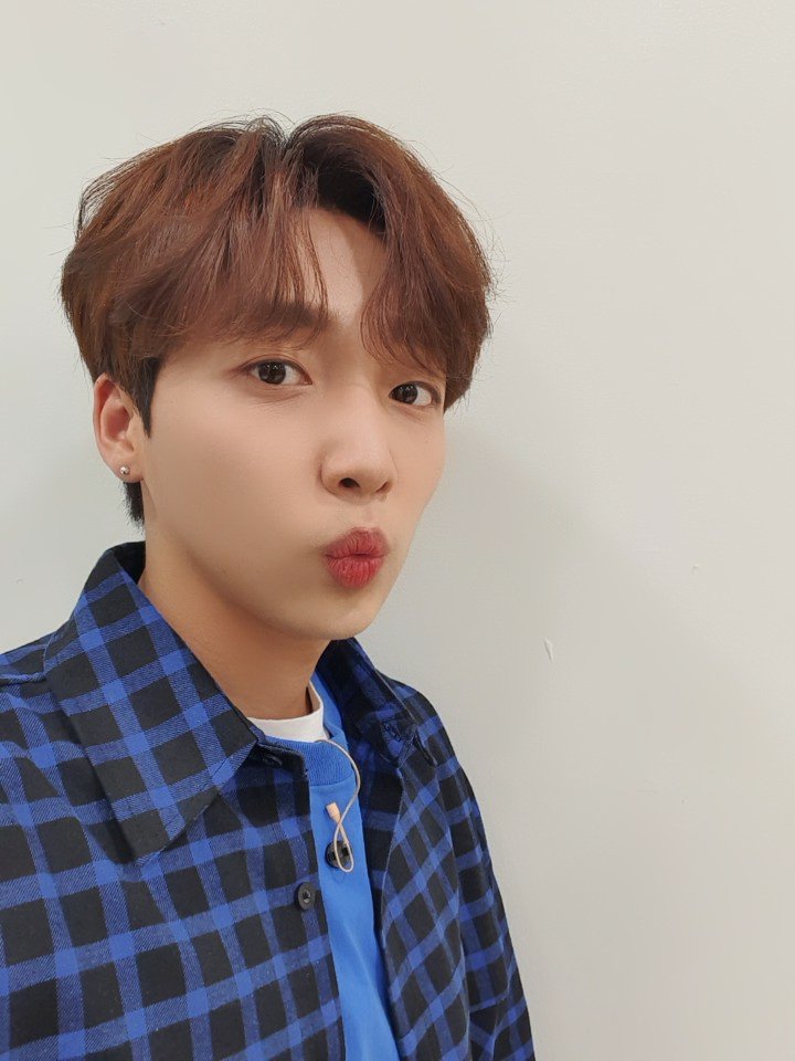 jeongsewoon_twt's tweet photo. [#정세운]
마음을 따뜻하게 녹여줄 최강 보컬 특집🔔
531% 매력을 지닌 세운군과의 케미가 궁금하시다면 오늘 오후 5시!
#주간아이돌 본방송을 통해 확인해주세요🍀
#JEONGSEWOON https://t.co/J08QFuwNlL