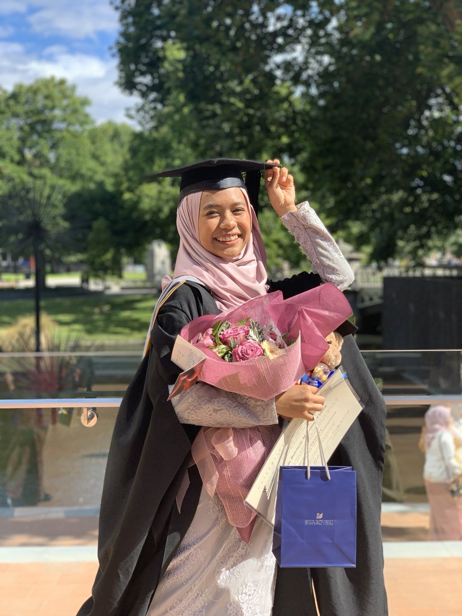 ArfoAdlo's tweet photo. Congratulations ♥️ You made it!! 🎓✨ @shvsyiv https://t.co/mYXEG8rRRh