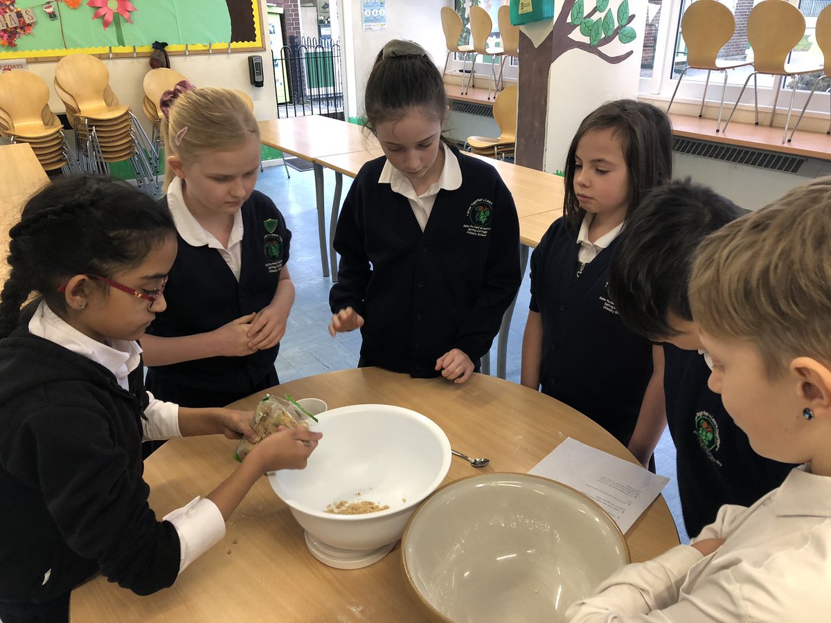 SpringCottagePS's tweet photo. Yesterday, the children really enjoyed making ‘Millie’s cookies’ for their reading treat! Well done for you hard work reading! #springcottage6G #6G https://t.co/jHKAA9219V