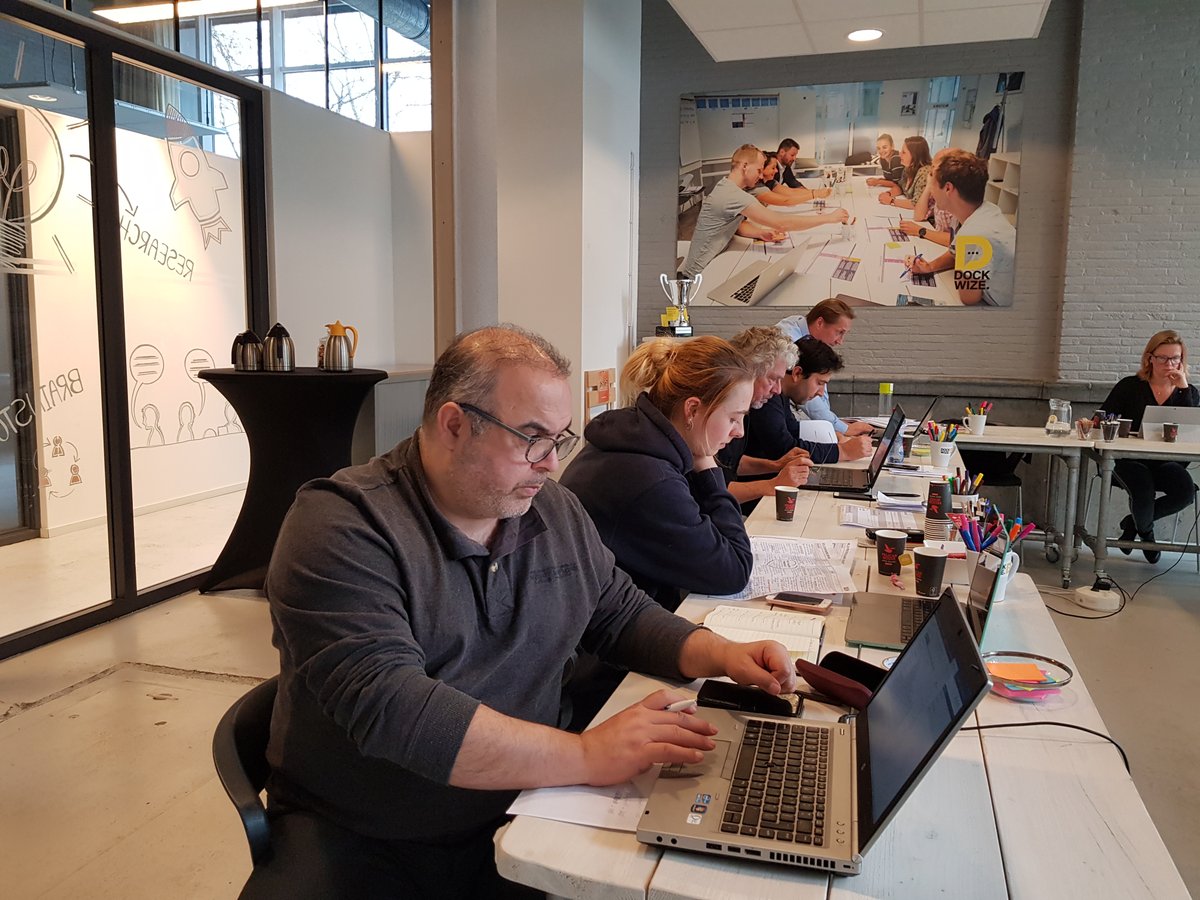 KICKSTART ••• Een kijkje bij de deelnemers van het Kickstartprogramma. Alweer week 7!

Ben jij ook op zoek naar een gat in de markt? 12 maart 2020 start weer een nieuw Kickstartprogramma, waarin jij aan de slag kan gaan met jouw idee.

Info:
dockwize.nl/programmas/inn…