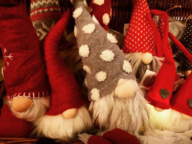 Harpers_Shop's tweet photo. The last of our gonks looking for a home ❤️
Remember people ' a gonk is for life, not just for Christmas' *
*
*
*
*
#harperscoffeeandgifts 
#harpersmaidstone 
#harperschristmas 
#supportindependentthischristmas 
#agonksforlifenotjustforchristmas 
#nordic… https://t.co/w7ay0LIFoI https://t.co/VsxL8cP7Df